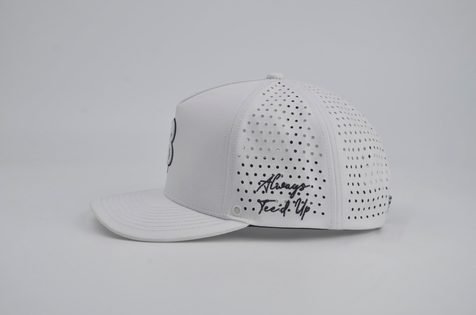 INFIN8 PERFORMANCE WHITE HAT